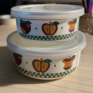 Vintage Tabletops Unlimited "A is for apple" Enamelware Nesting Bowls